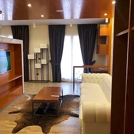 Palace 4* Vlorë