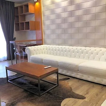 מלון Palace Vlorë